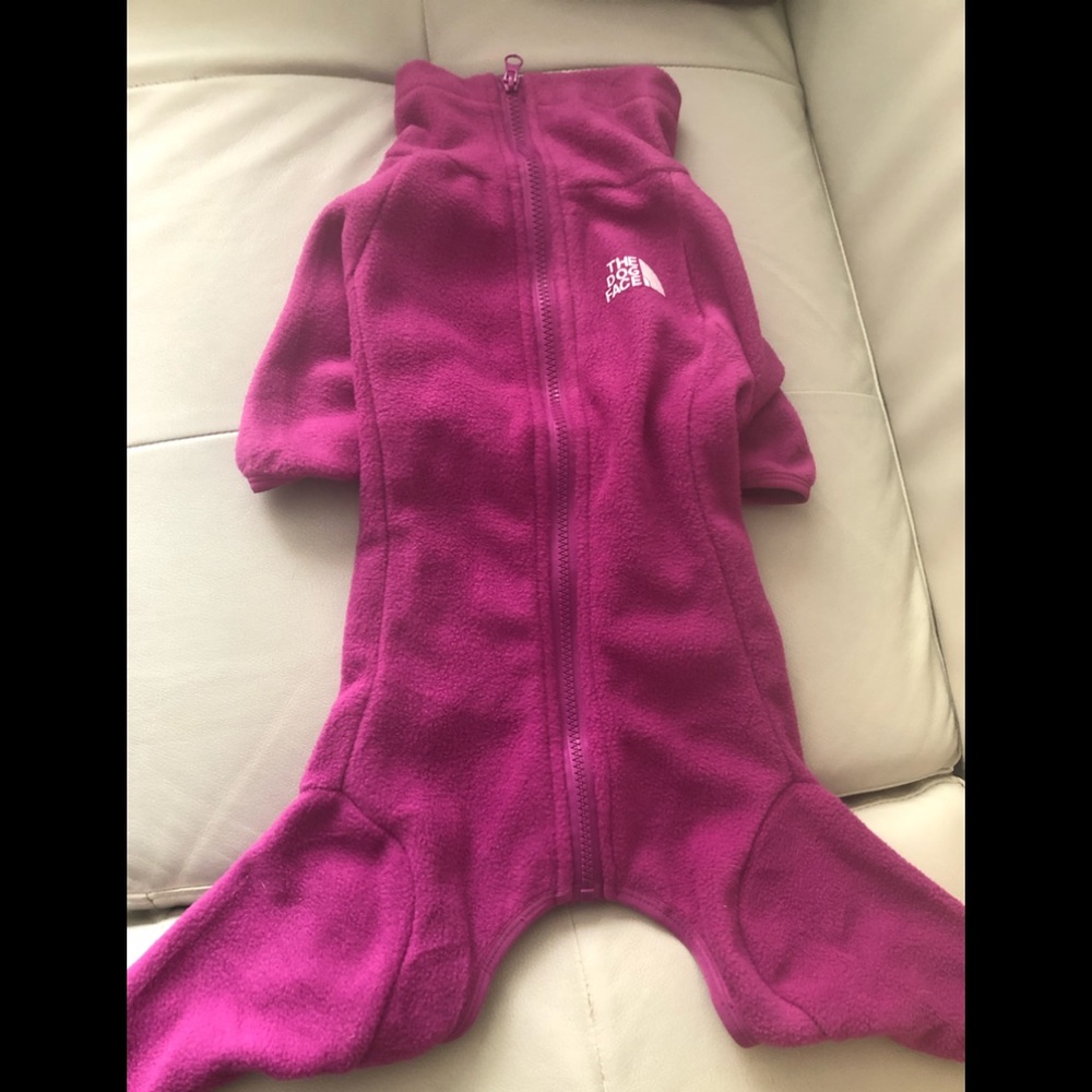 Doggie Sweater -Brand New-fits small on my Pug she’s 32 pounds